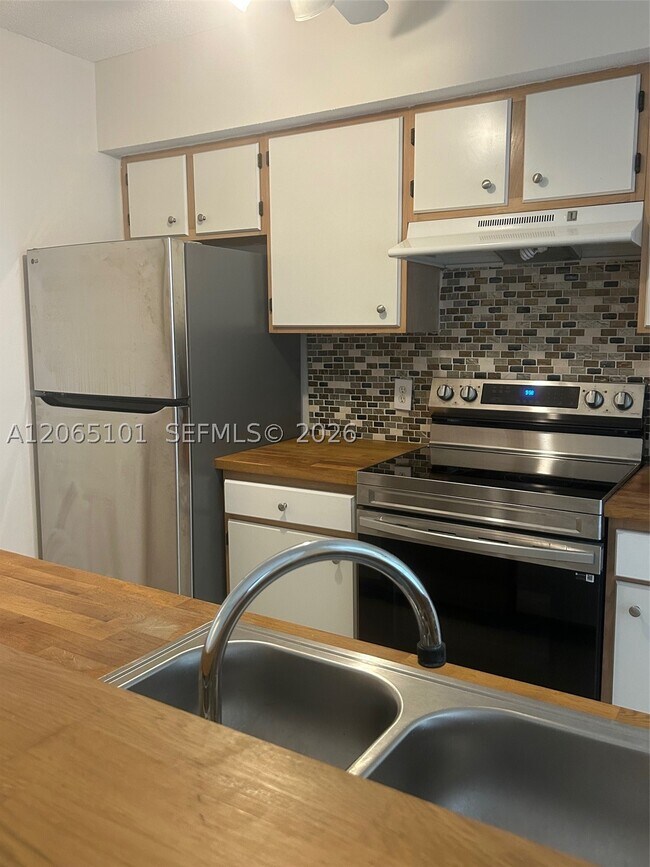 Photo - 815 Boynton Beach Blvd Unit 2-202