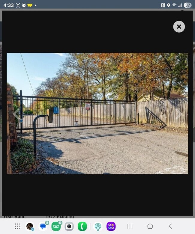 Photo - 420 Walton Ln