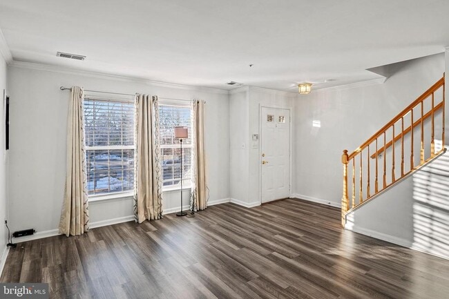 Building Photo - 1710 Fallowfield Ct