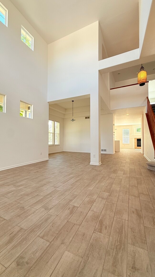 Building Photo - 8411 Briar Trace Dr Rental