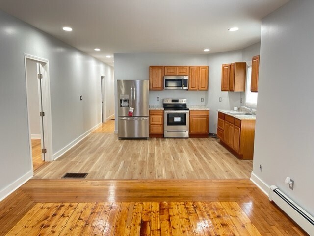 Photo - 37 Allen St Unit 1