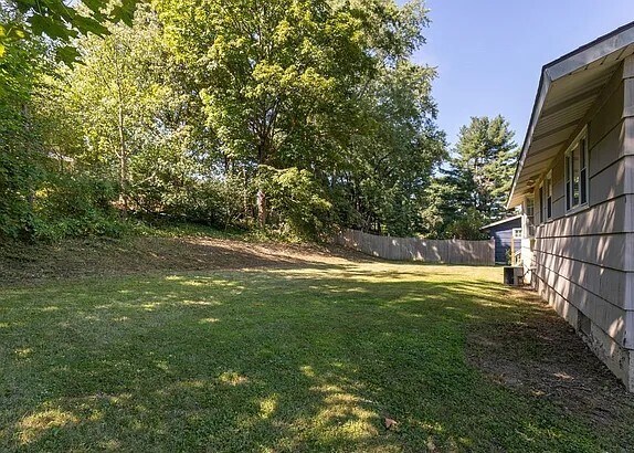 Photo - 115 Margo Ln