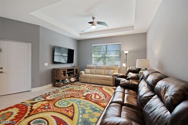 Photo - 825 SE 5th Pl
