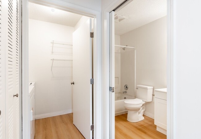 Photo - Roxford Village