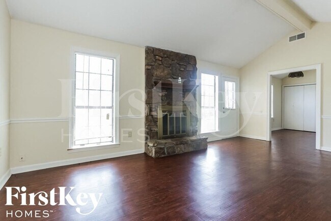 Photo - 4877 Summitridge Dr