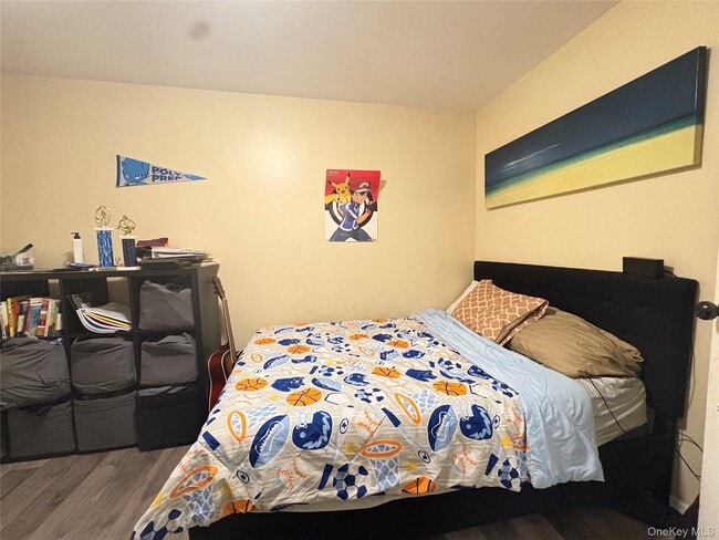 Photo - 105-24 171st Pl