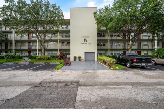 Building Photo - 13255 SW 7th Ct Unit 403D
