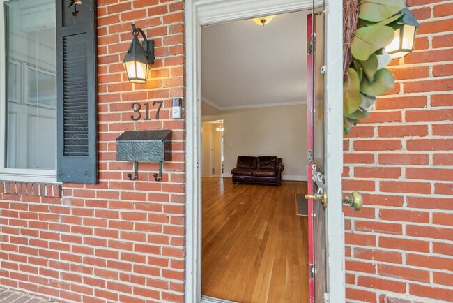 Photo - 317 W College Terrace