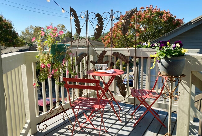 Photo - 3200 Cadiz St Unit Attic