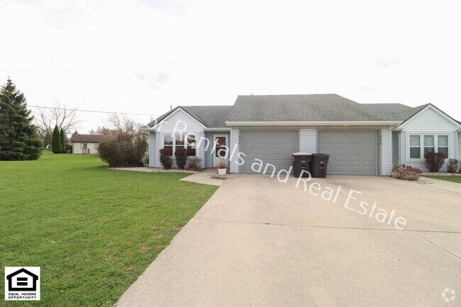 Building Photo - Fort Wayne Rising 1421/1423 Fieldstone Unit 1421 Fieldstone Dr. Rental
