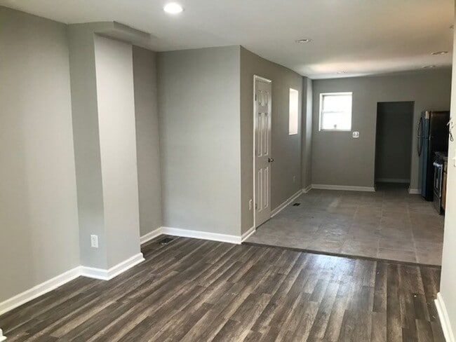 Photo - Large West Oak Lane home
