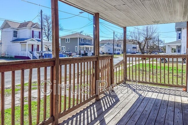 Photo - 753 28th St Unit A