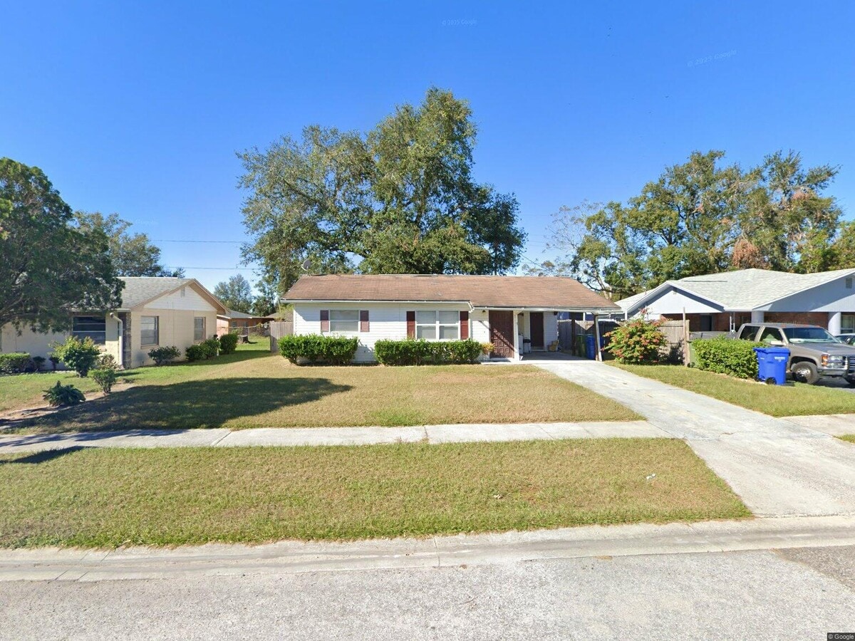 Photo - 2065 9th Ln NE House