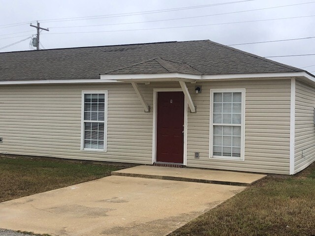 Recently Renovated 2 Bedroom 1 Bath Apartm... - Recently Renovated 2 Bedroom 1 Bath Apartm... Apartment Unit 267 A