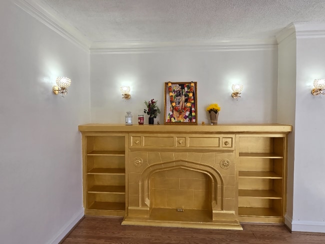 Photo - 8016 S Wolcott Ave