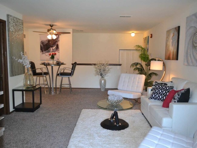 Photo - Tara Hill Apartments