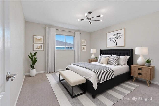 Photo - RENOVATED 3BD/2BA LV COUNTRY CLUB GUARD GATED Unidad 3708