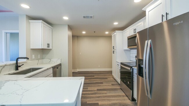 Photo - 3101 Boardwalk Unit 2209-1