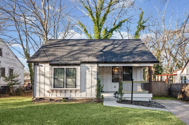 Building Photo - 1467 Ryan St SW