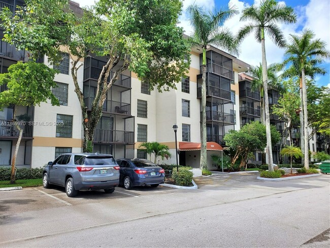 Building Photo - 5550 NW 44th St Unit 111B