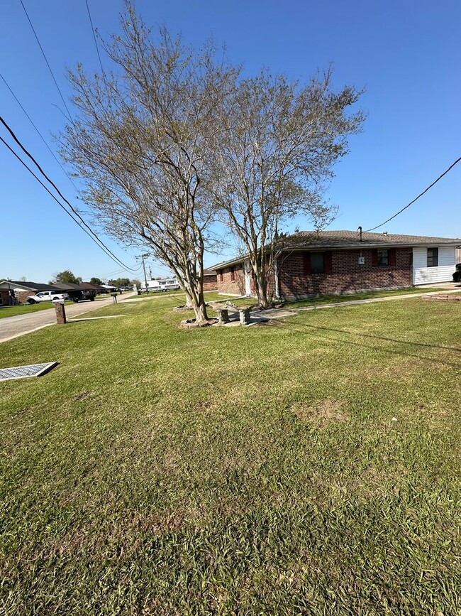 Photo - Newly renovated 3 bedroom 2 bath in East Houma