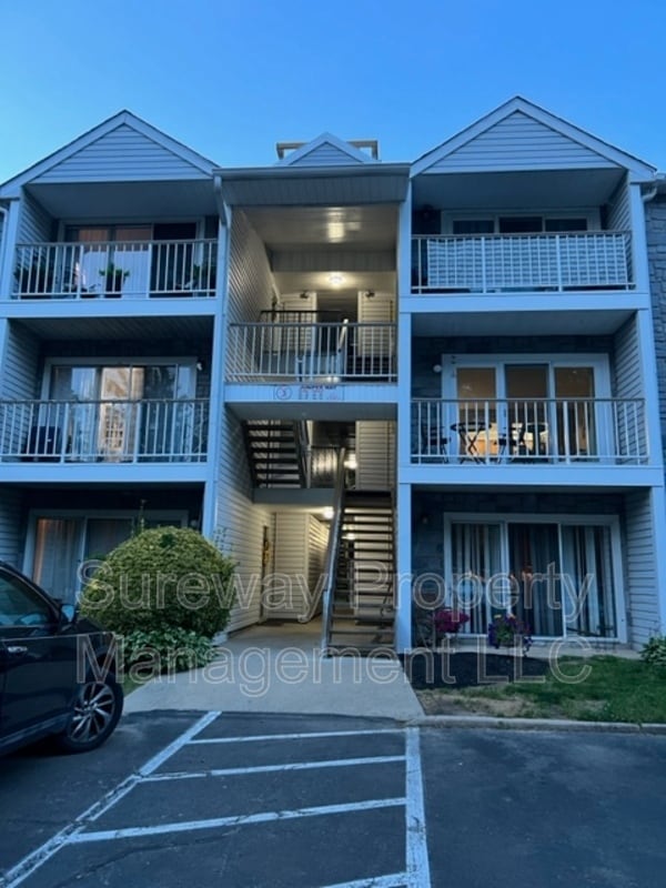 Photo - 18 Juniper Way Condo