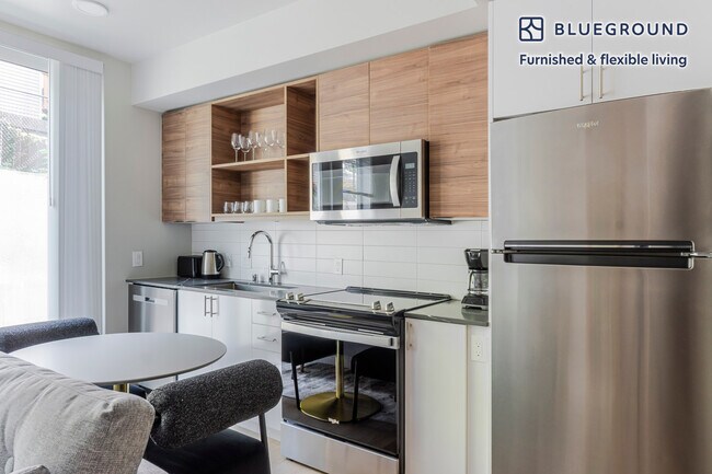 Photo - 2222 15th Ave W Unit FL2-ID937