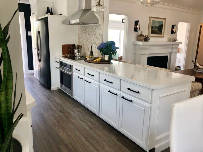 Cocina - 1741 Oak St