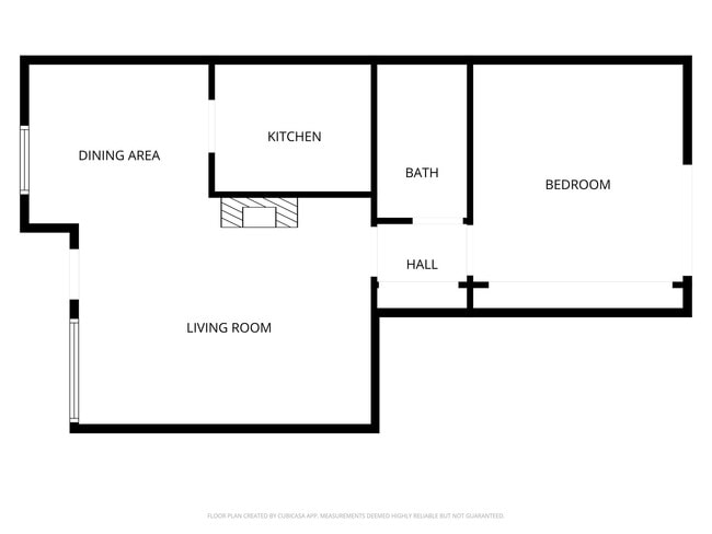 Photo - Bay Street Apartments