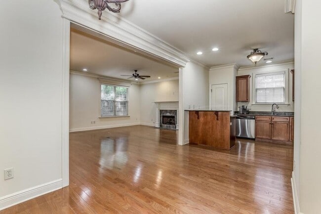 Photo - 2800 Belle Chase Ln