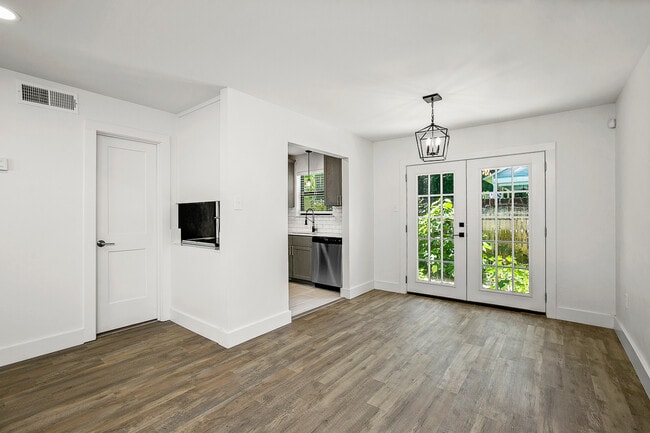 Photo - Zurqui on Fox Run