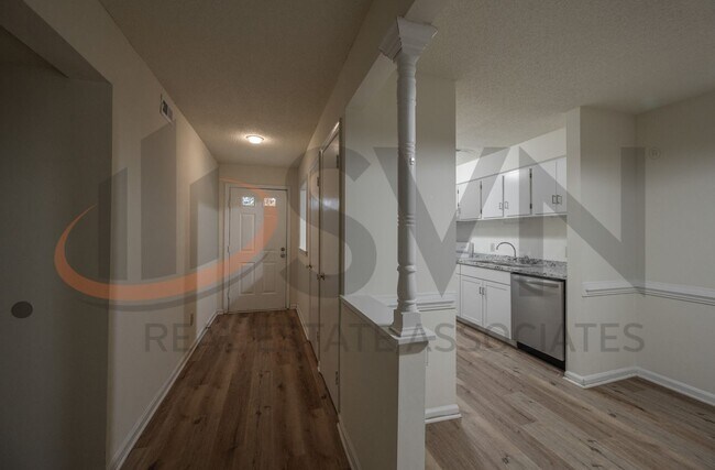 Photo - Spacious 2BR, 2BA Condo in Desirable Chapel Hill Community