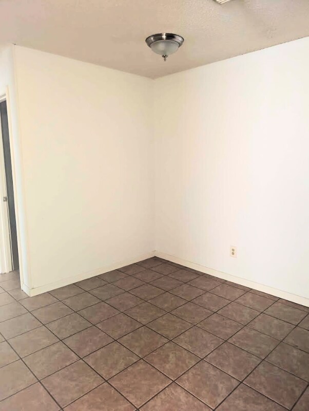 Photo - 102 E Truman Ave Unit K