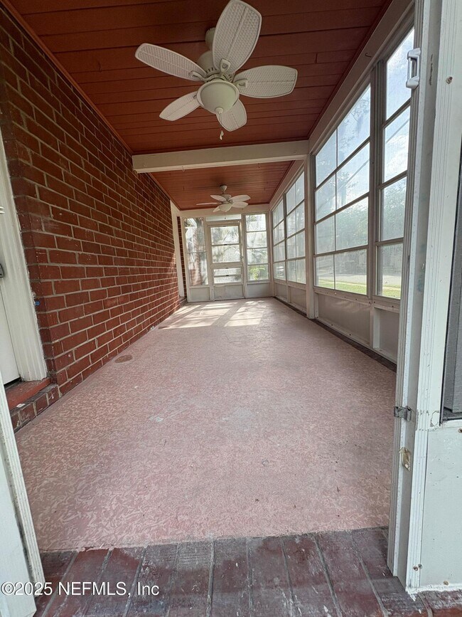 Photo - 3150 Belden Cir House