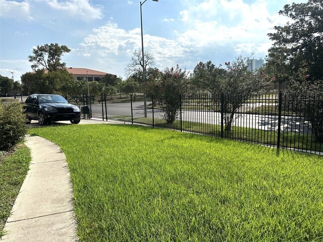 Photo - 5417 Ennis St Unidad 4