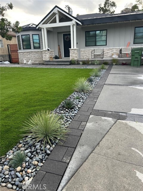 Photo - 2051 McPherson Ave