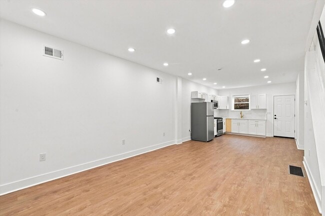 Photo - 269 S Hirst St
