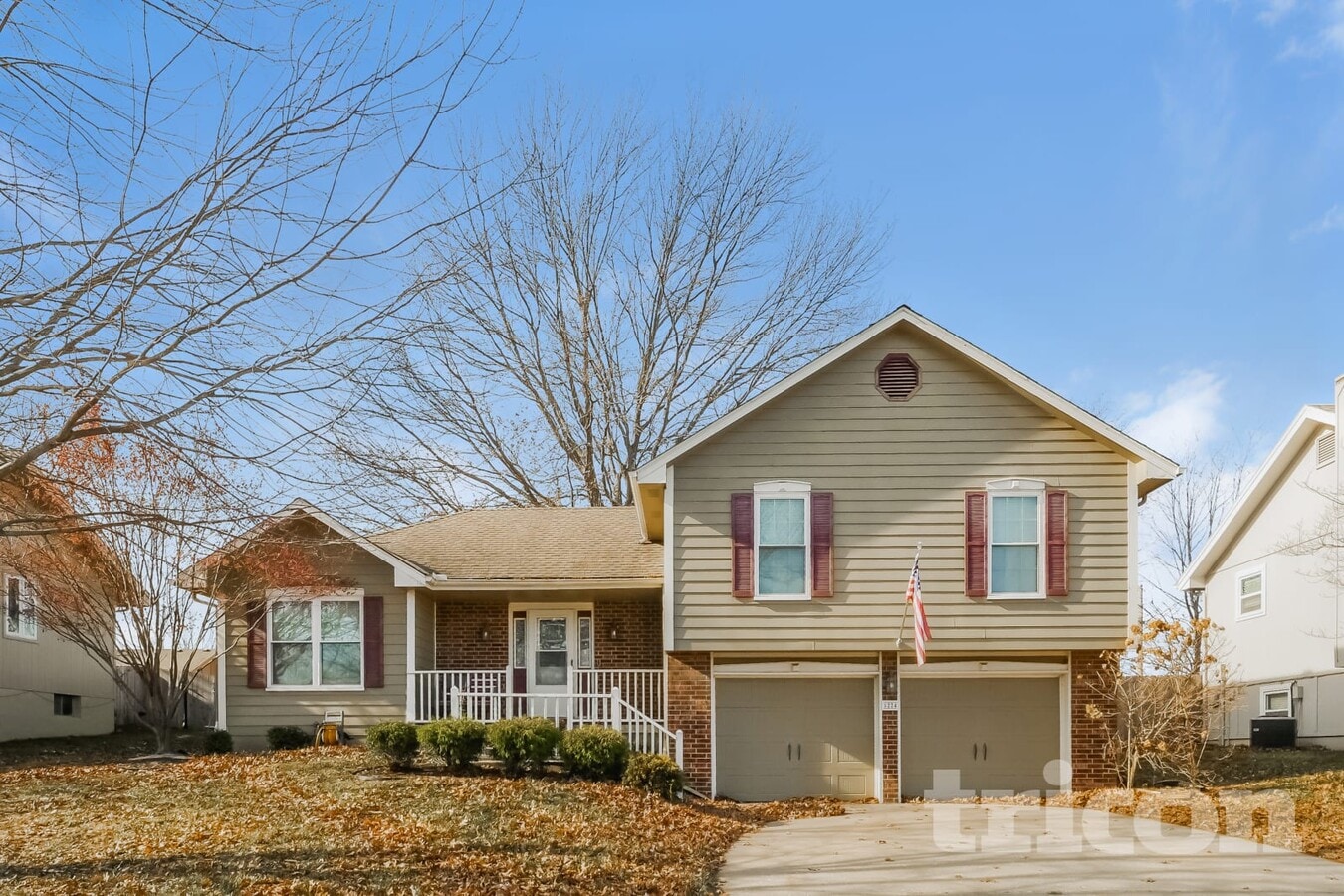 Photo - 1224 NE Country Ln