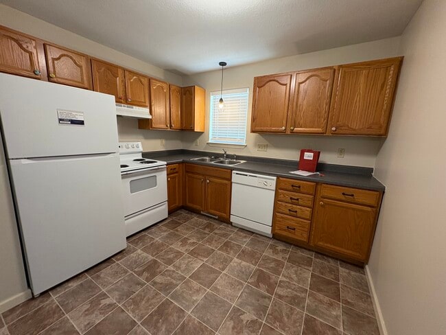 Building Photo - 709 S Sheridan St Unit 1