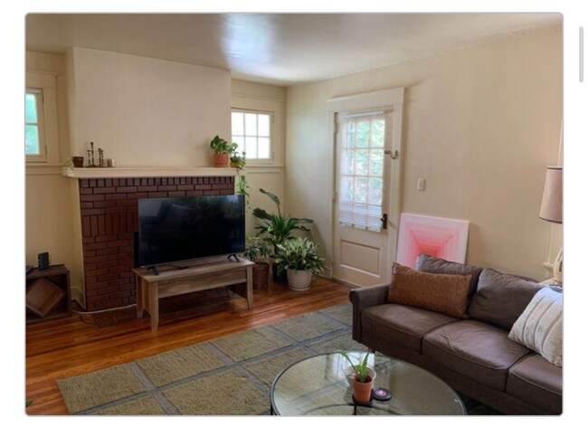 Photo - 6637 Dalzell Pl