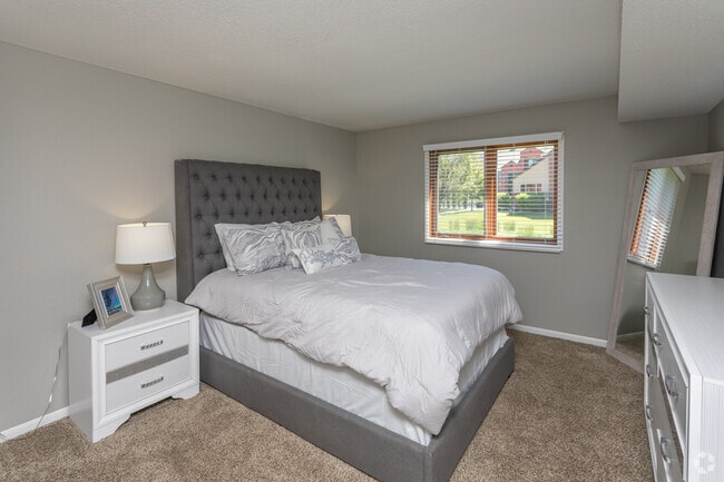 1BR, 1BA, Model - 873 SF