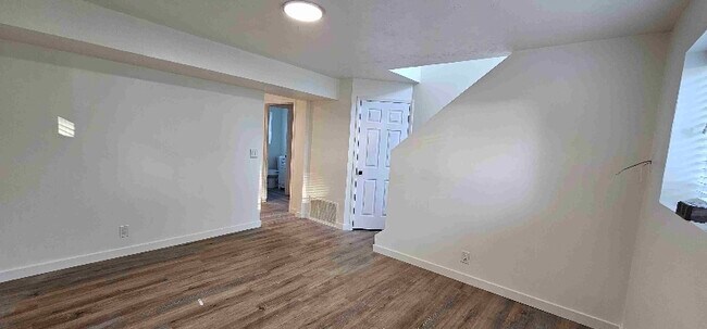 Photo - 922-928 E Fairclough Dr Unit 926