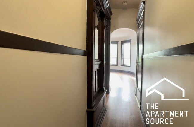 Photo - 4533 S Michigan Ave Unit 3A