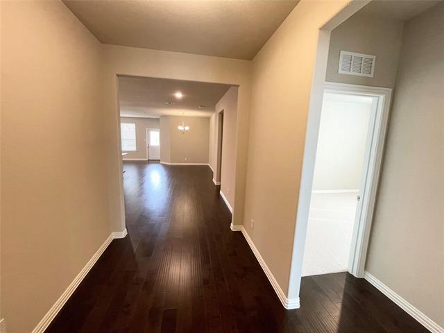 Photo - 832 Porcupine Dr