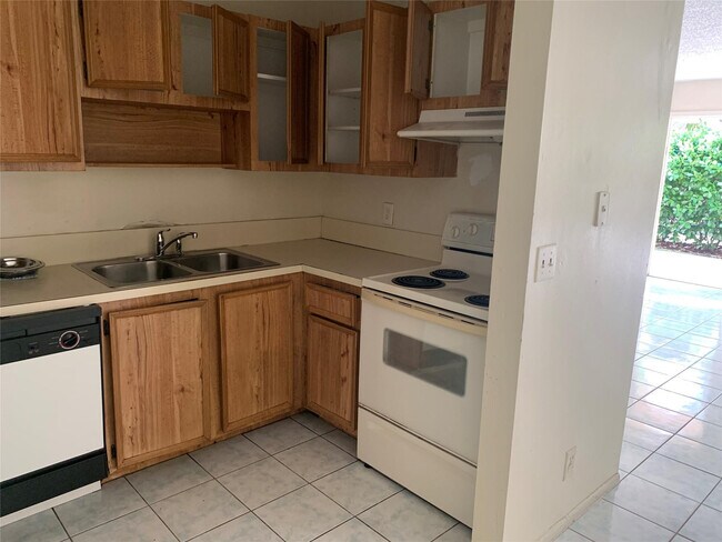 Photo - 10850 Royal Palm Blvd Unit 10850