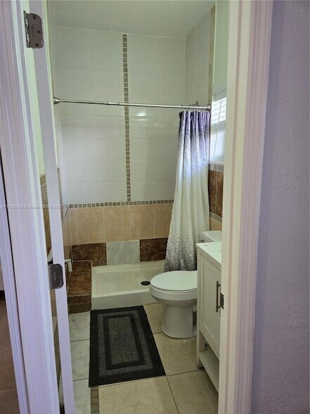 Photo - 5712 Hollywood Blvd Apartamento Unidad 3