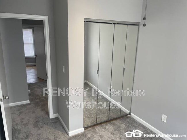 Photo - 34 N Spring St