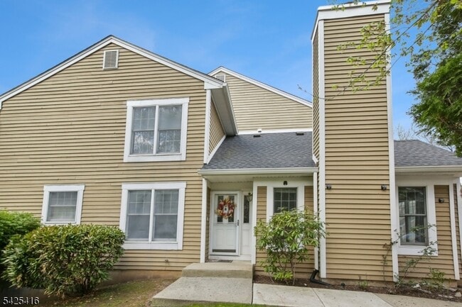 Photo - 14 Exeter Rd