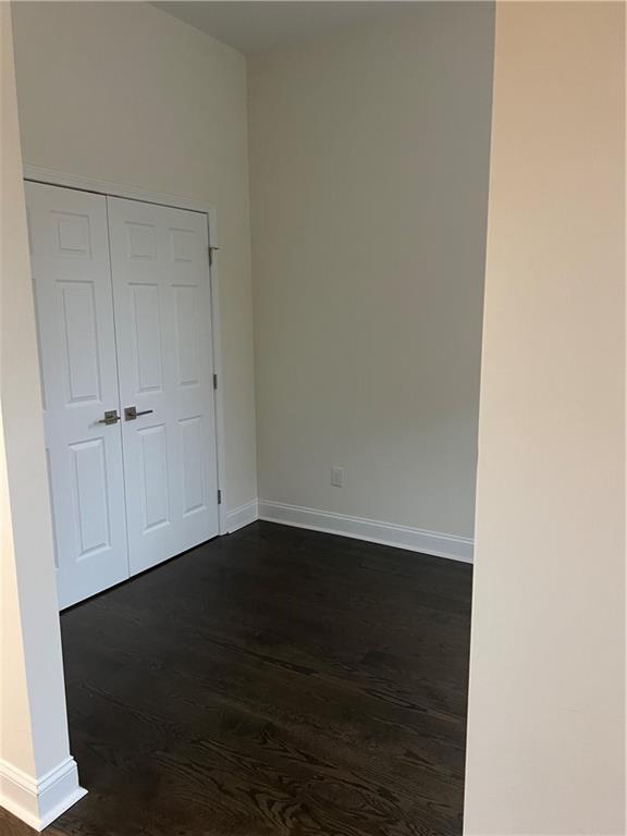 Photo - 443 Mary St SW