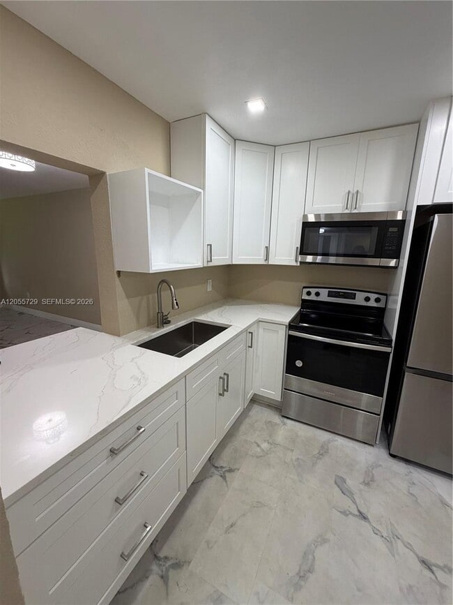 Photo - 6720 Arbor Dr Unit 212